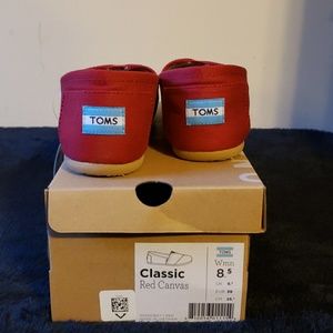Brand new classic Toms